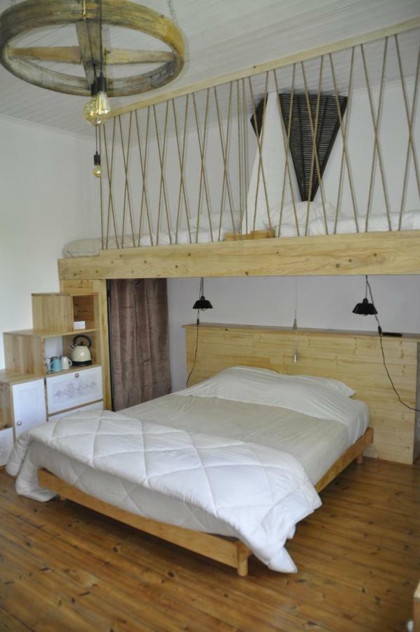 Bed and Breakfast Loustalneou Saint-Pierre-de-Clairac Zewnętrze zdjęcie